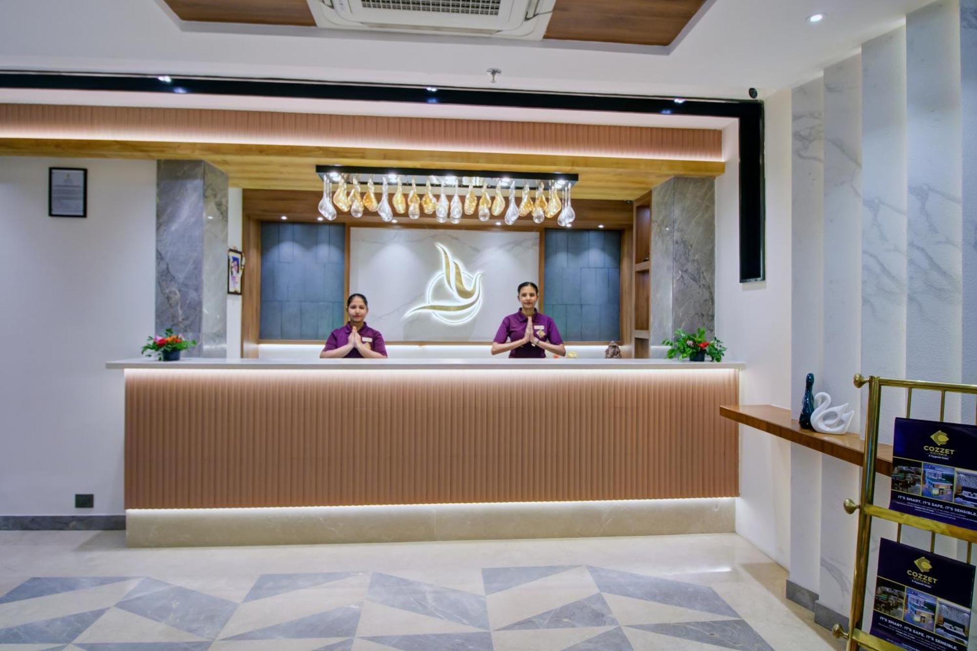 Cozzet Victoria Hotel بوهفانيشفار المظهر الخارجي الصورة